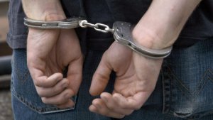 Сочинские оперативники задержали подозреваемого в мошенничестве